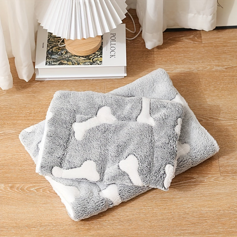 Cozy Self-Warming Pet Bed Mat - Washable, Reversible Fleece for Dogs & Cats