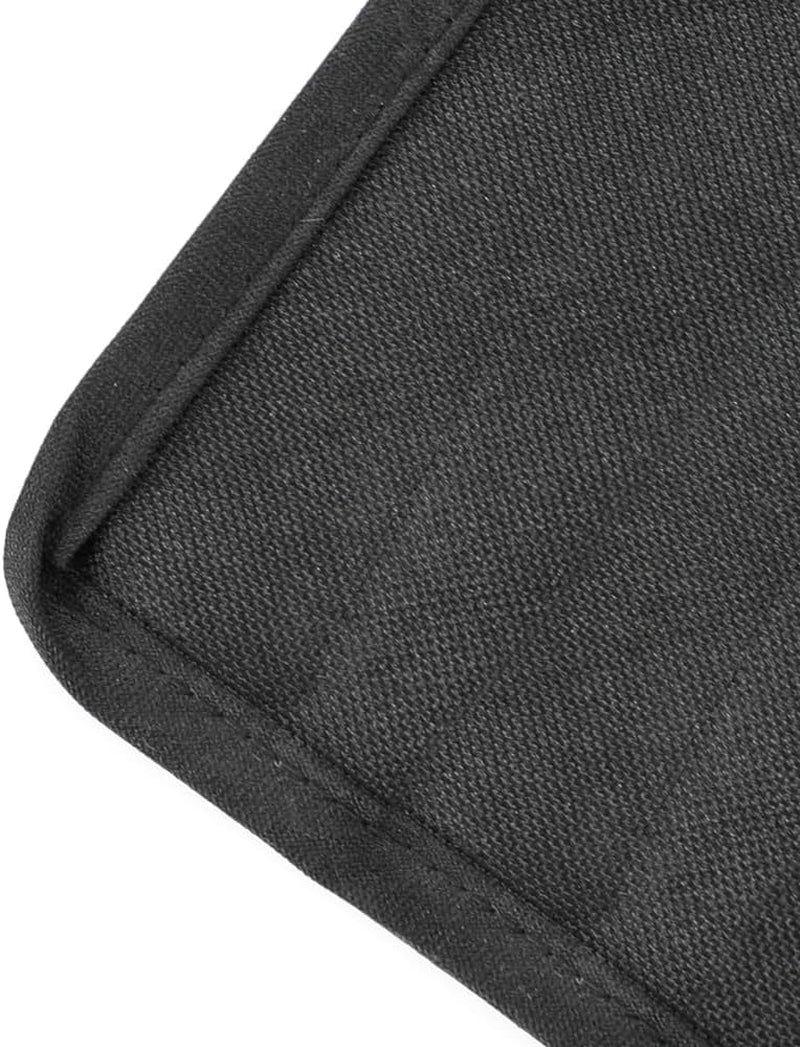 Keep your car clean and your furry friend comfy with our Waterproof Dog Bench Seat Cover! 🐾🖤 Perfect fit at 56x47 inches!